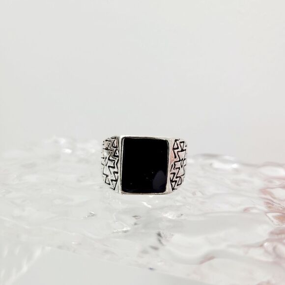 Brand New Silver & Black Square Ring Size: 9 US - Picture 2 of 9
